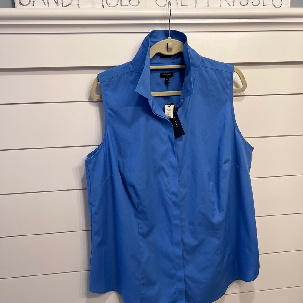 NWT NO WRINKLE SLEEVELESS BLOUSE - Picture 2 of 8